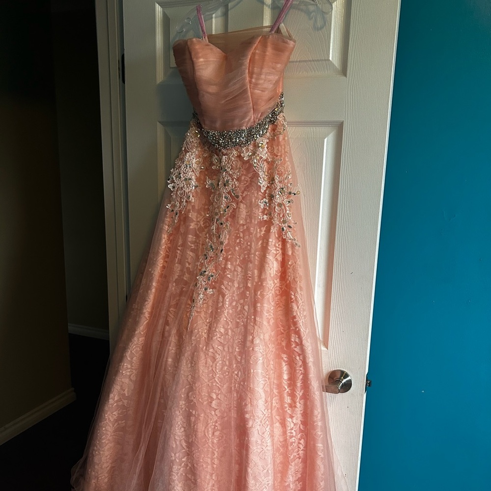 Grad Dress - Picture 2 of 5